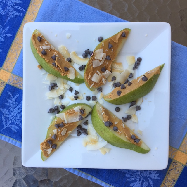 DFTSI Chocolate Peanut Butter Crunch Pear Bites_6428